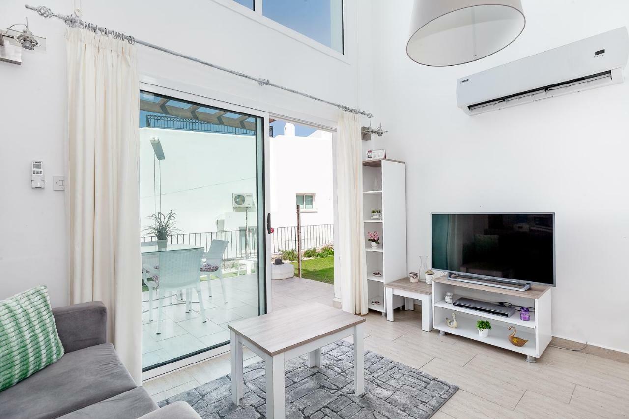 Seaview Selvi Village Apt Василия Экстерьер фото